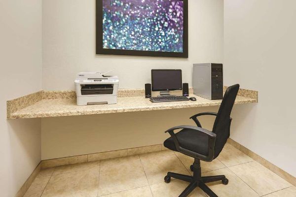 La Quinta Inn Ste Brownwood